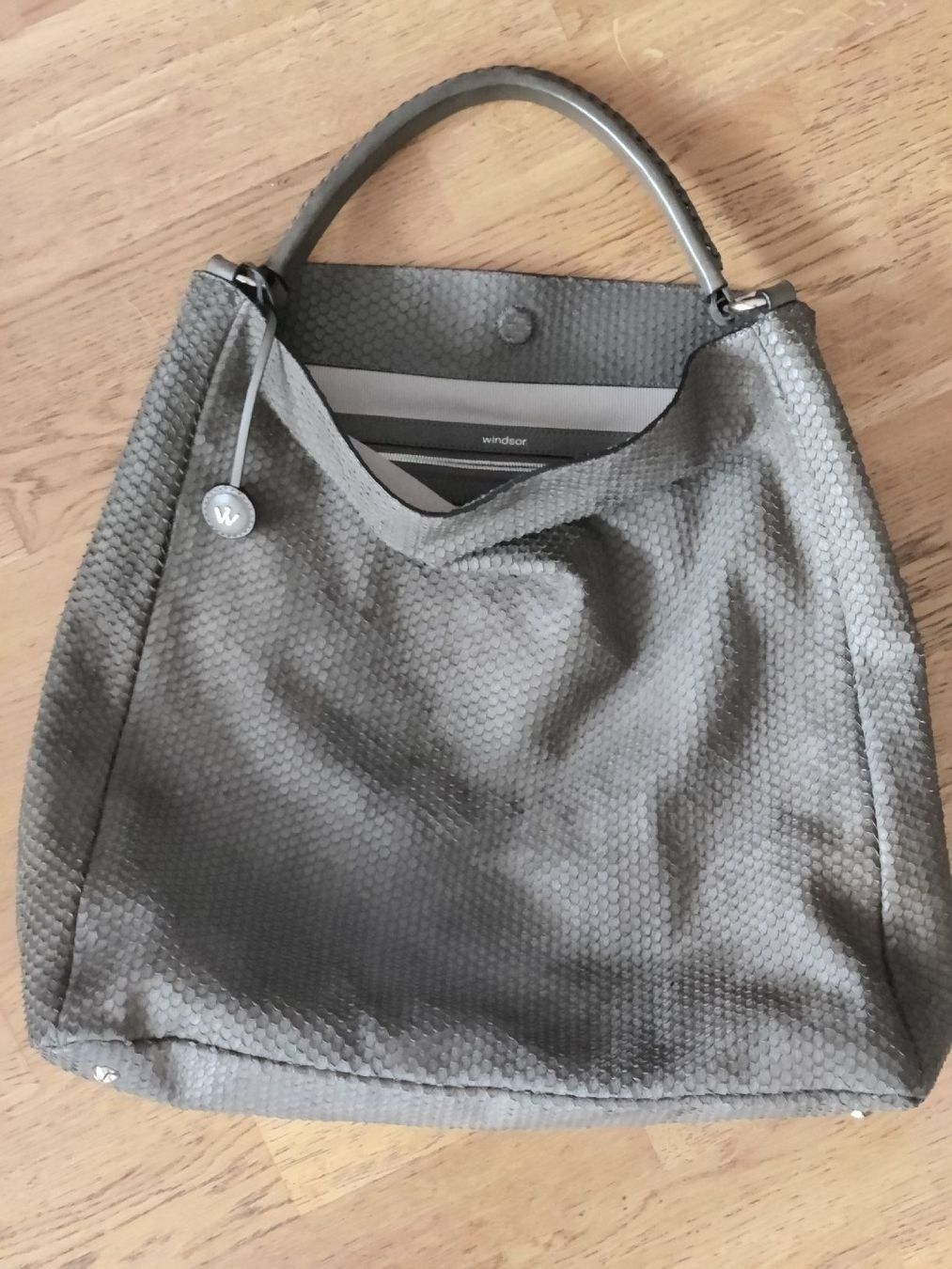 Windsor Taschen für Damen: Windsor Shopper aus reinem Leder – Gebraucht aus Otelfingen von SamsOutlet