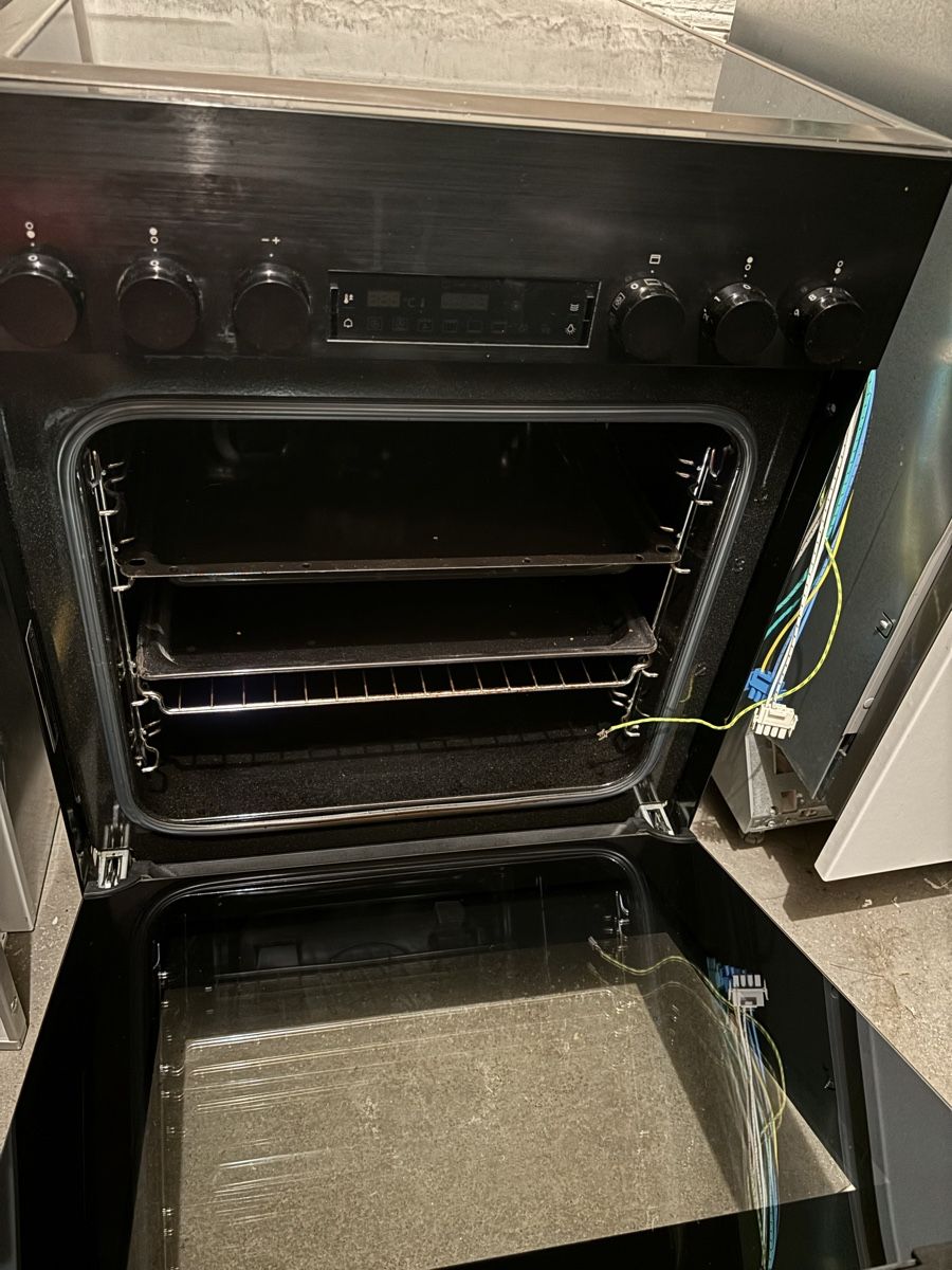 V-Zug Elettrodomestici da cucina: Backofen mit Glaskeramik  – Usato da Regensdorf venduto da Luis3000 3