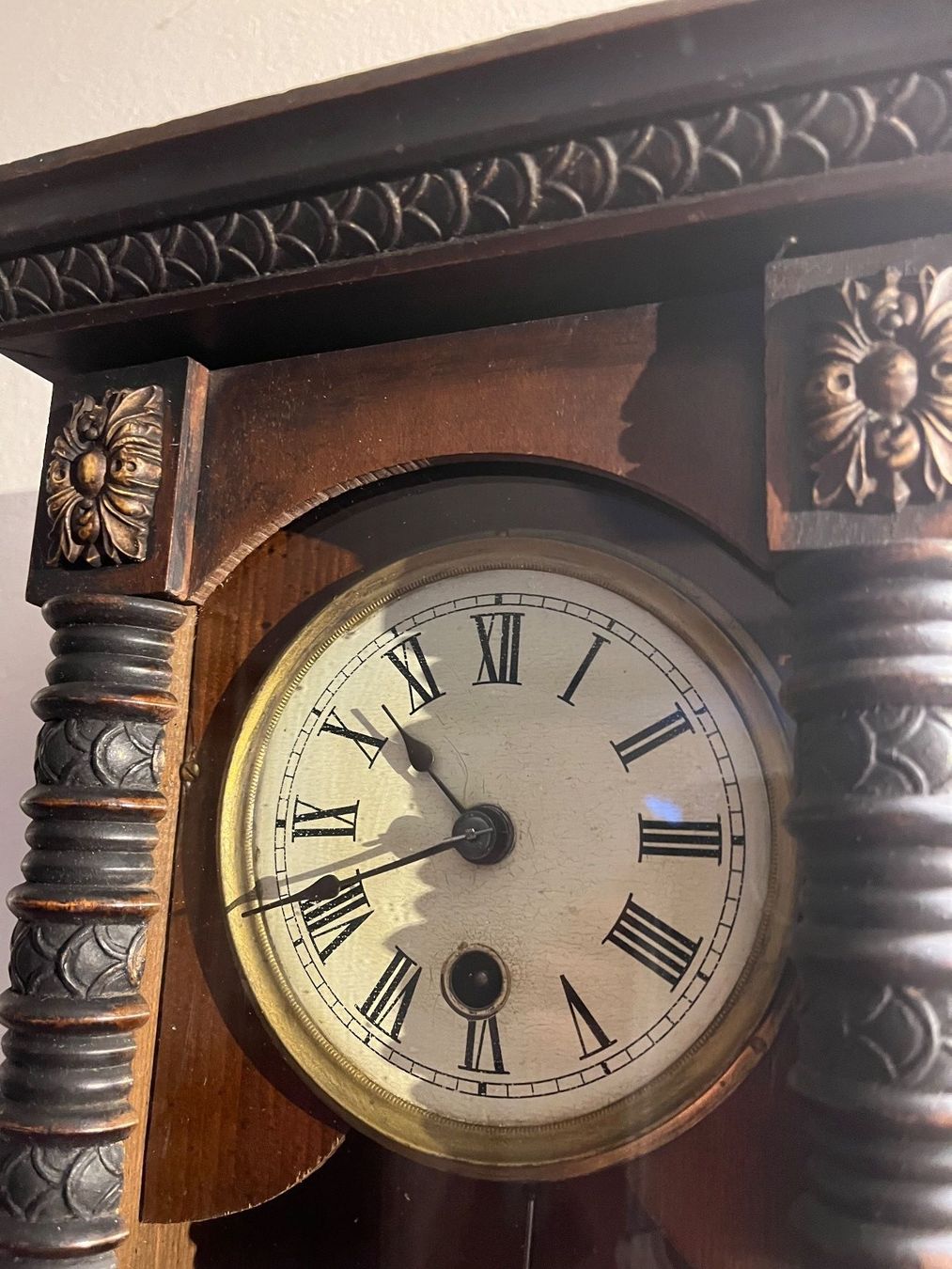 Braun Orologi da terra & Orologi da parete: Schöner Regulator in dunklem Holz – Usato da Gossau ZH venduto da Classic 5