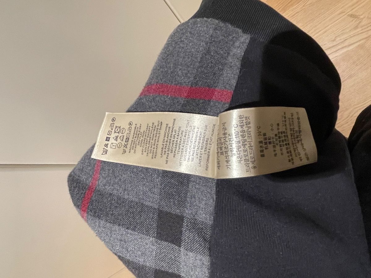 Burberry Maglioni & Felpe: Burberry Zip  – Nuovo (secondo la descrizione) da Zollikerberg venduto da max_k8gv 6