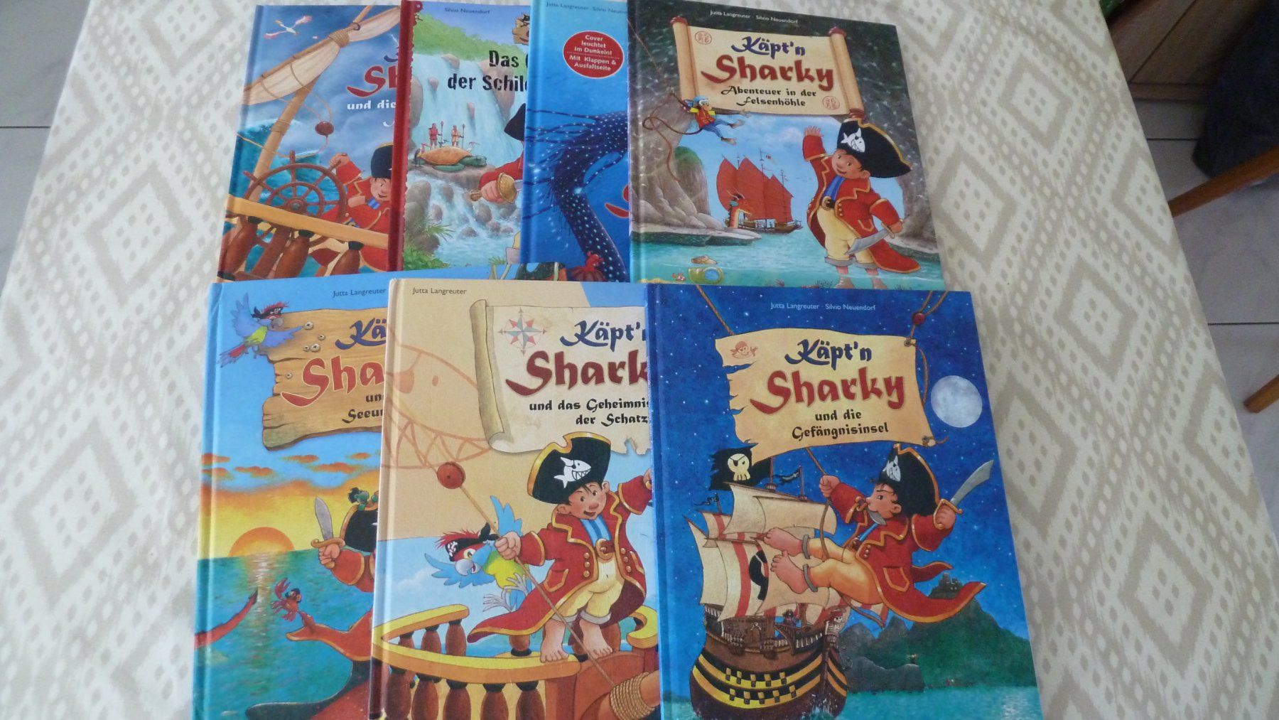 Libri: 7mal Käpt'n Sharky Kinderbücher – Usato da Root venduto da Nascar89