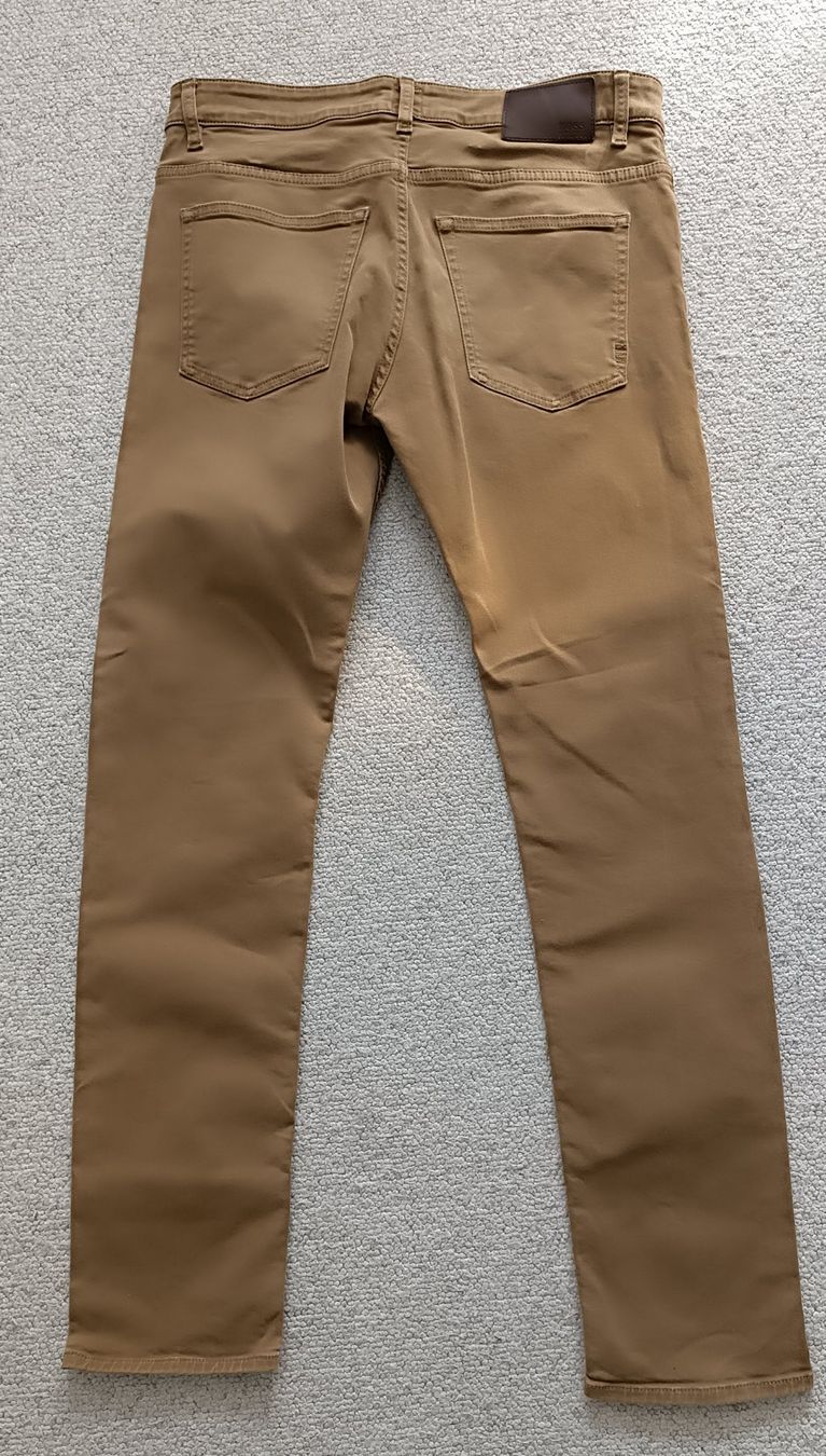 Hugo Boss Pantaloni: Hugo Boss Hose Gr. 31/32 – Usato da Pfungen venduto da pegbob