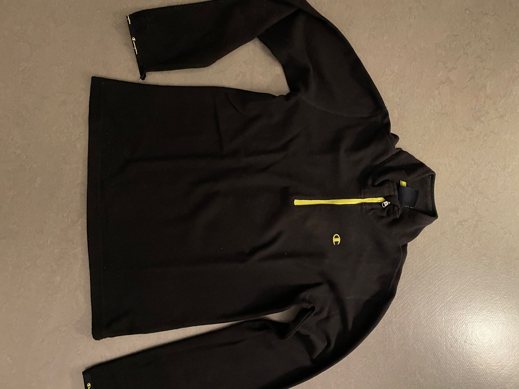 Champion Maglioni & Felpe: Champion Jungen Pullover – Usato da Zürich venduto da Ivona3
