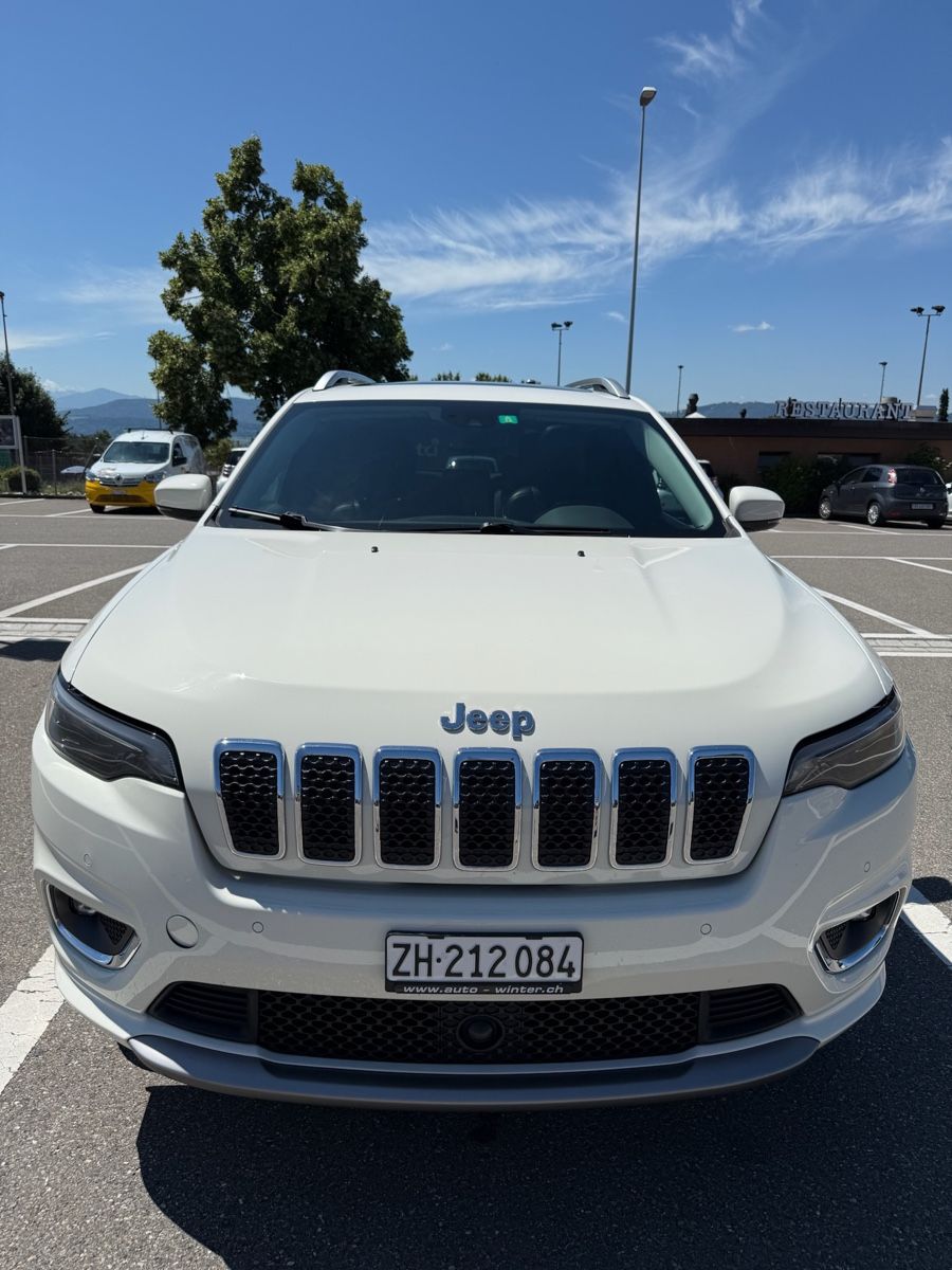 Jeep Automobili: Jeep Cherokee 2.2 TD – Usato da Erlenbach ZH venduto da lya_8hw8 8