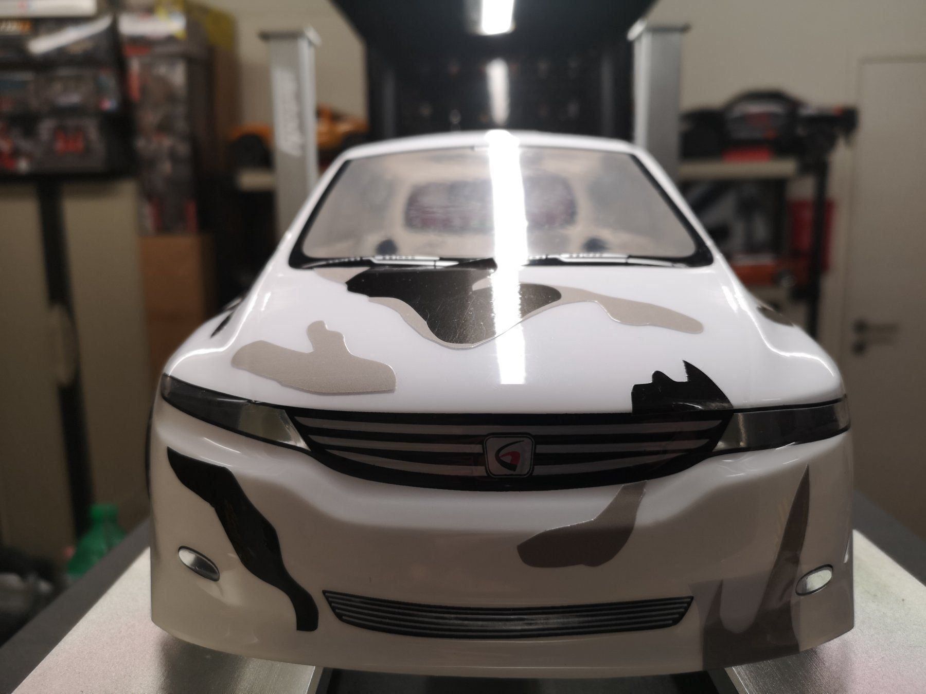 Modellismo RC: Honda Odysee Mojave Type R  1:10 – Nuovo e nell'imballaggio originale da Hirschthal venduto da rc-xdreams