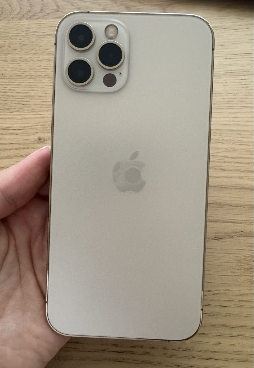 Apple Telefoni cellulari / Smartphones: IPHONE 12 PRO 256GB – Usato da Kriens venduto da thatsvenae 2