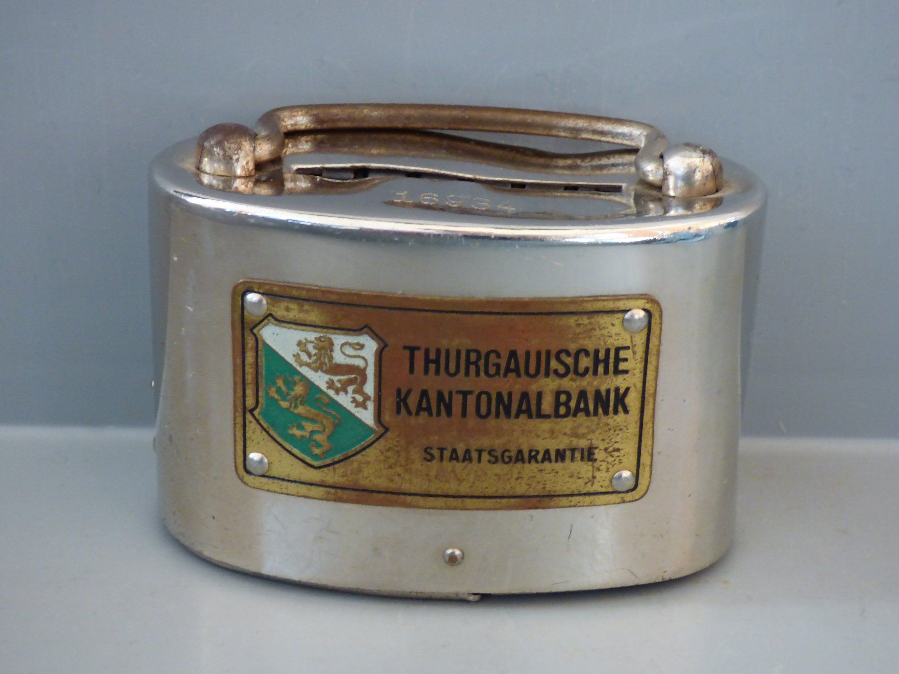 Spardosen: Kässeli, Tirelire Thurgauische KB – Gebraucht aus Zürich von Goulliver