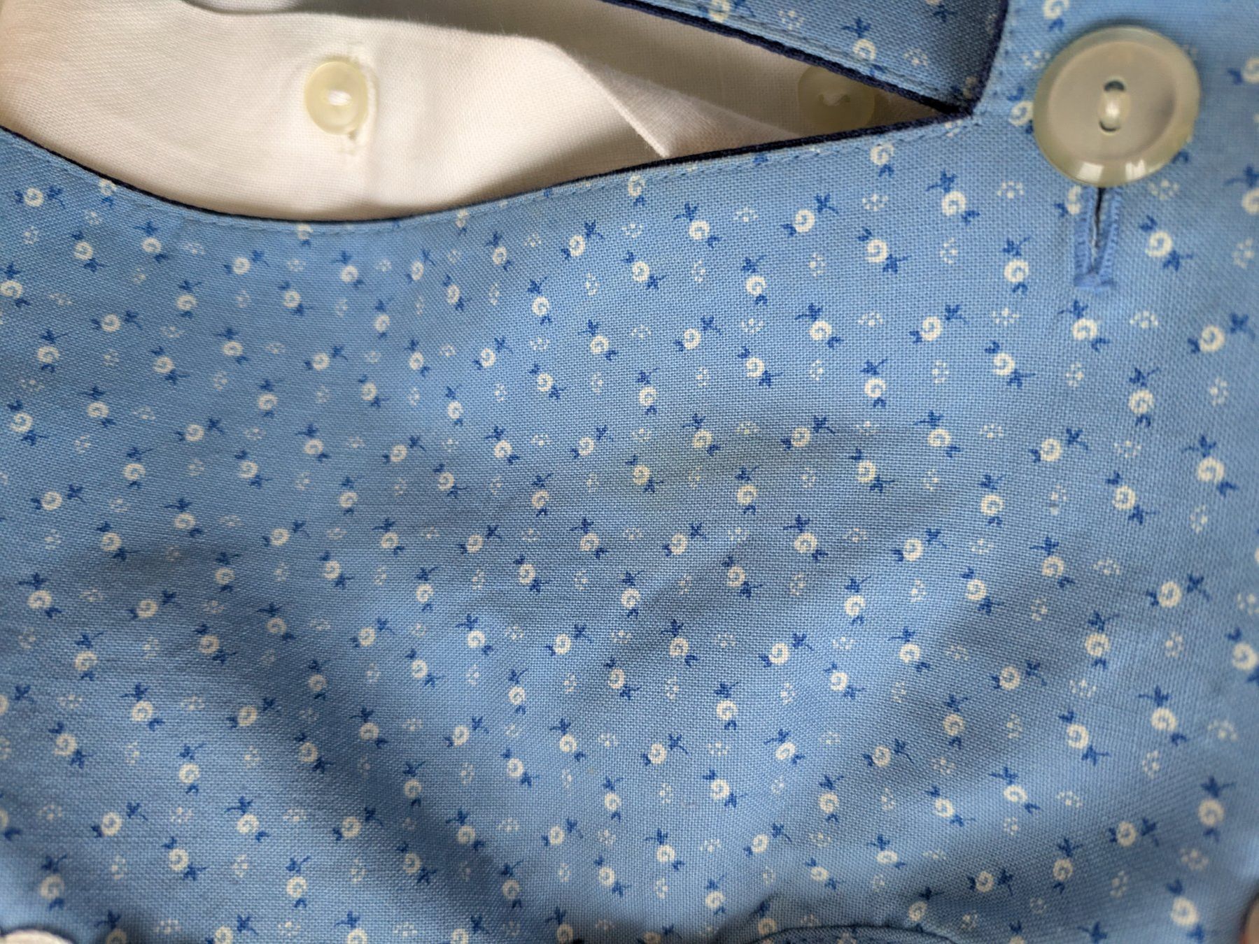 Kleider: Dirndl mit Bluse, blau! – Gebraucht aus Zürich von but_9lq6 3