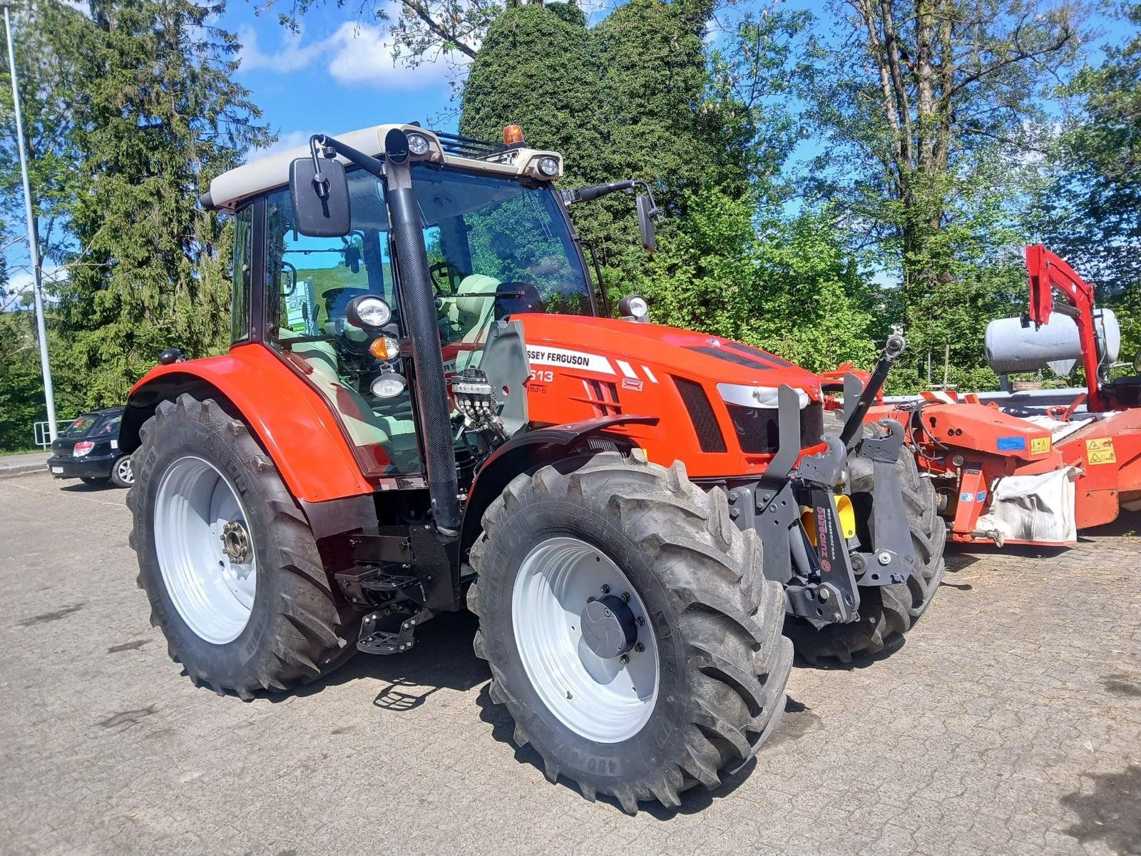 Trattori: MF 5613 – Usato da Hagenwil venduto da Wclaas