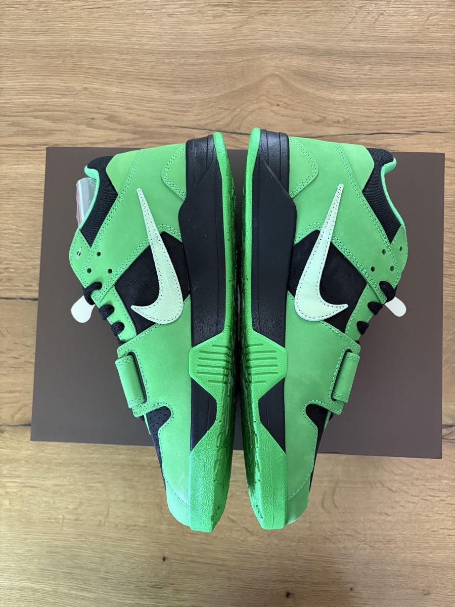 Nike Scarpe da uomo: Jumpman Travis green spark 45eu/11us – Nuovo e nell'imballaggio originale da La Tour-de-Trême venduto da ben_kn6s 3