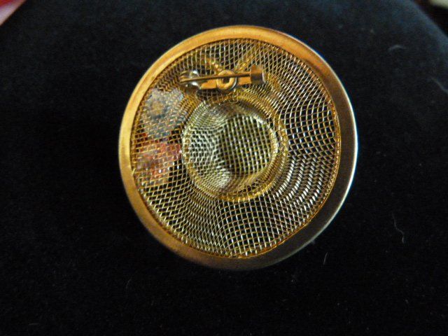 Broches & Aiguilles: Hut-Brosche, goldfarben, vintage – D'occasion à Nunningen par Fashion-Ave51 1