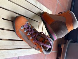 Wanderschuhe Grösse 37 - 38 fast neu