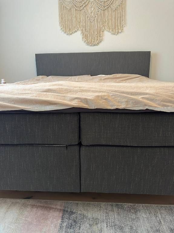 Letti: Boxspringbett 180x200 – Usato da Gisikon venduto da s-halef 2