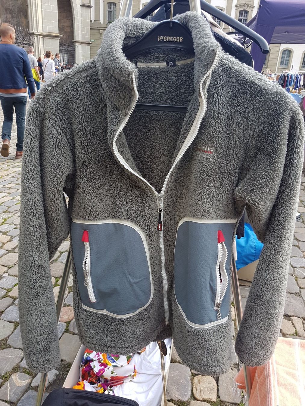 Giacche: Faserpelzjacke Damen – Nuovo (secondo la descrizione) da bern venduto da Aaxe 1