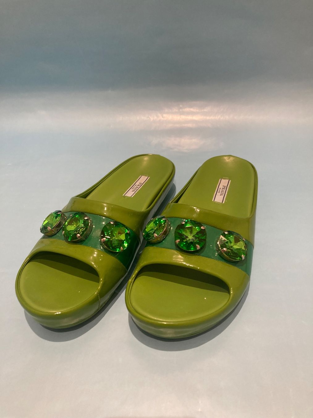 Prada Chaussures femmes: Prada sandali 36 PELLE – D'occasion à Paradiso par Kayakara