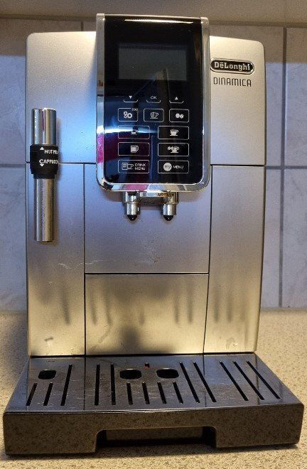 De'Longhi Macchine per caffè & Macchine per espresso: DeLonghi ECAM350.35.SB – Usato da Zürich venduto da mimi_zh 1