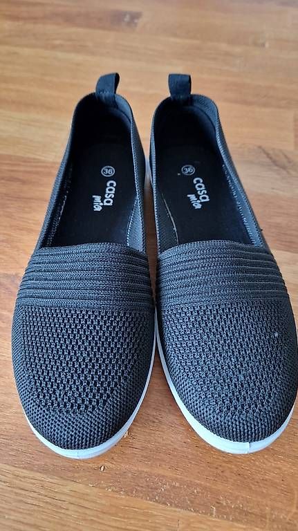 Scarpe da donna: Slipper Schuh Gr. 36 – Usato da Spiez venduto da tweety033 1