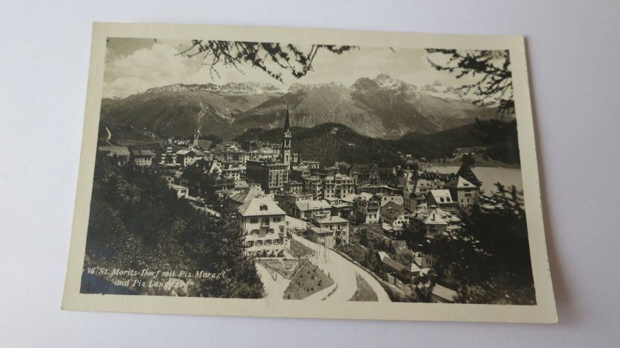 Cartoline postali: St. Moritz - Dorf - mit Piz Muragl - um ca. 1950 – Usato da Jona venduto da centumprata
