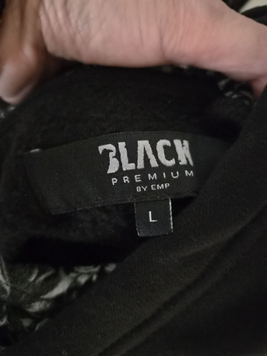 Pullover & Sweatshirts: Pullover Black Premium by EMP Grösse L, Totenköpfe – Neu (gemäss Beschreibung) aus Niederrohrdorf von Miripfiri 6