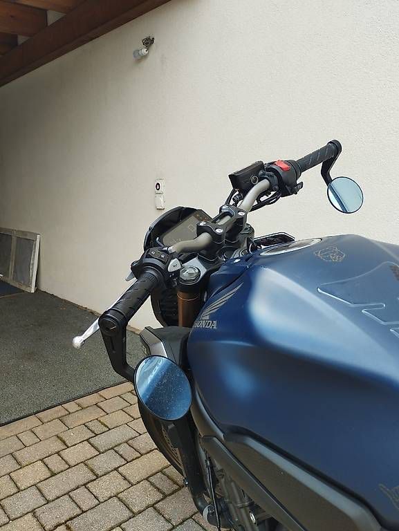 Honda Strada: Honda Cb650 r – Usato da Genestrerio venduto da ale_cr7c 2