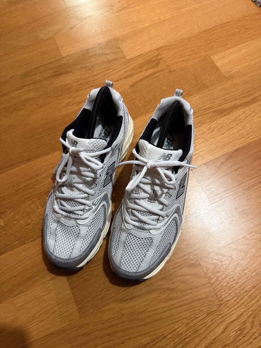 New Balance Herrenschuhe: Chaussures New balance – Gebraucht aus Marin-Epagnier von Malone22 2