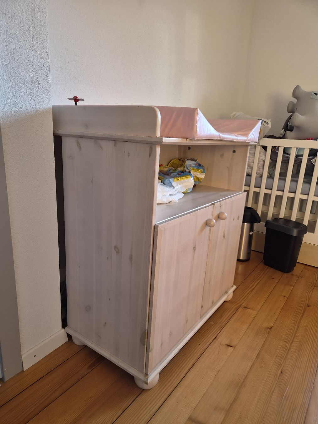 Fasciatoi & Accessori: Süsser Wickeltisch/Wickelkommode – Usato da Schötz venduto da Puppentanz2 2