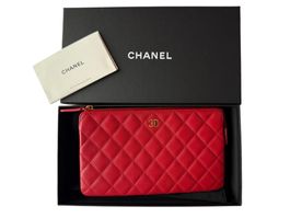 Chanel Pochette aus rotem Kalbsleder