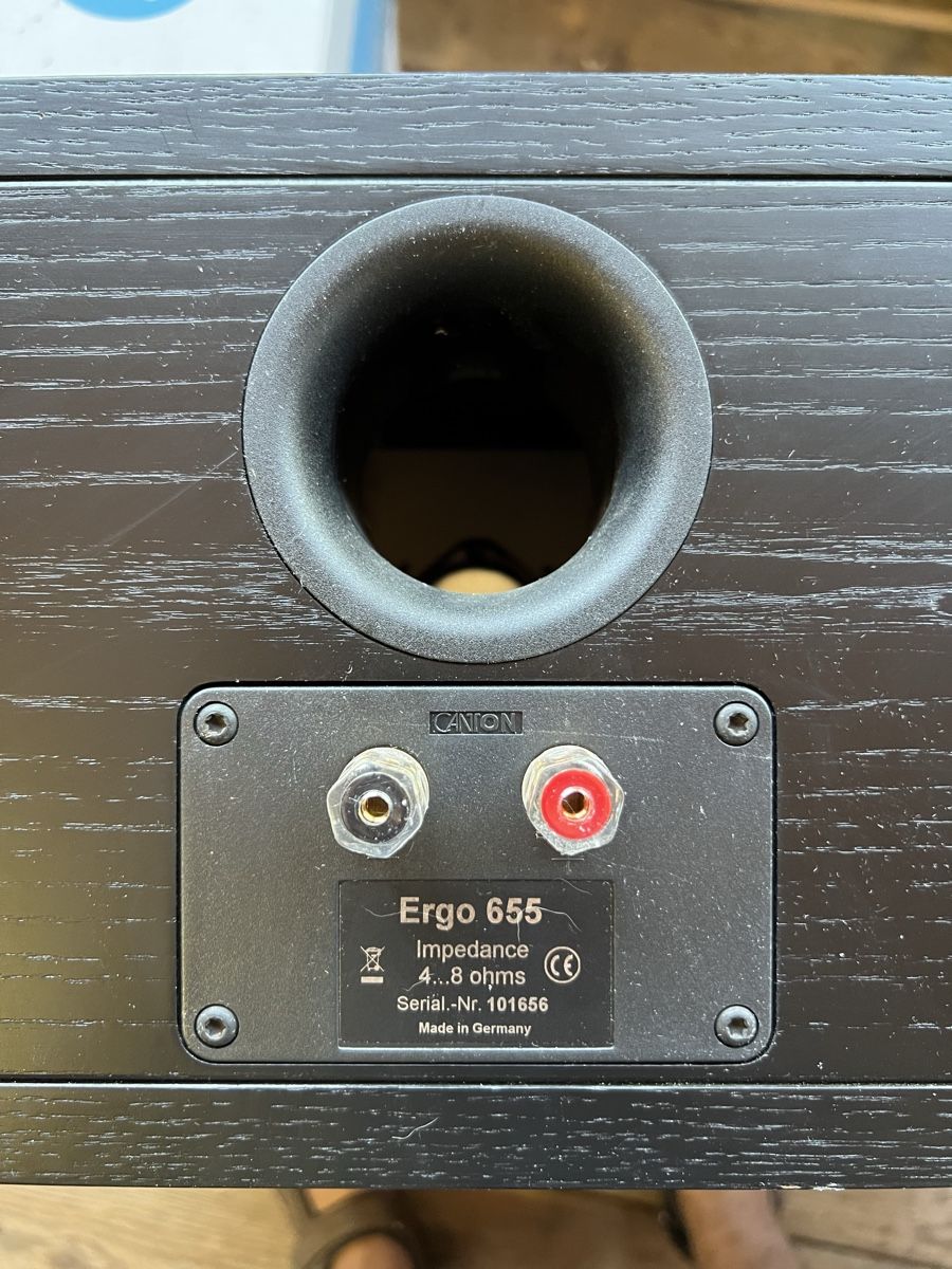Haut-parleurs: Sunfire Subwoofer Model SDS8230 – D'occasion à Huttwil par luk_9tdh 7