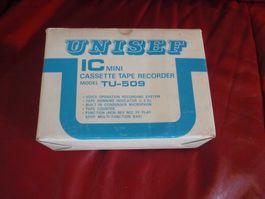 Mini Kassetten Player & Recorder Vintage 70er Unisef TU 509
