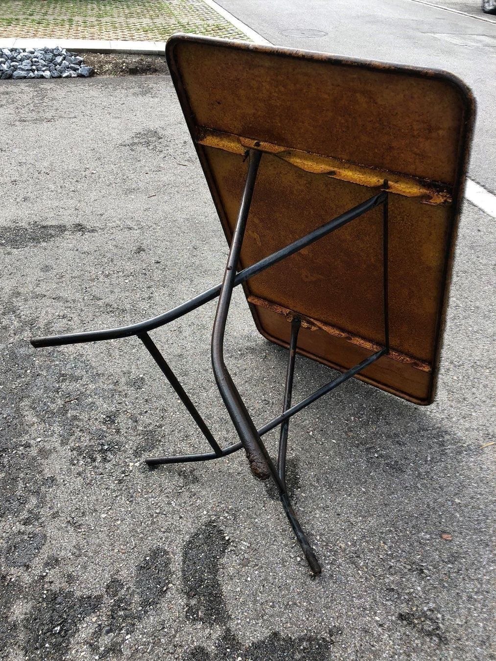 Set di tavolo e panche: Gartentisch und Stühle 1920er ab 450.-!! – Usato da Starrkirch-Wil venduto da charlywatson 8