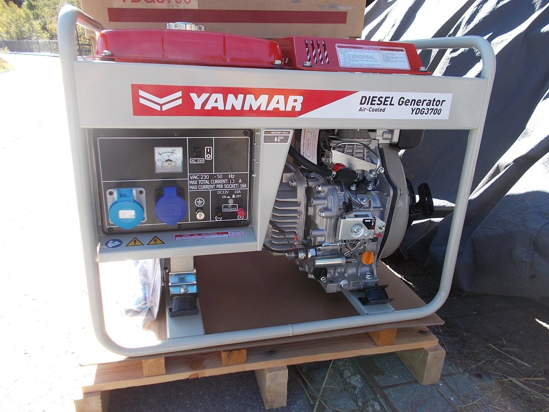 Yanmar Generatori di corrente: Notstromgenerator Yanmar YDG3700V-5BYI2 – Nuovo e nell'imballaggio originale da Lauenen b. Gstaad venduto da Rezalb