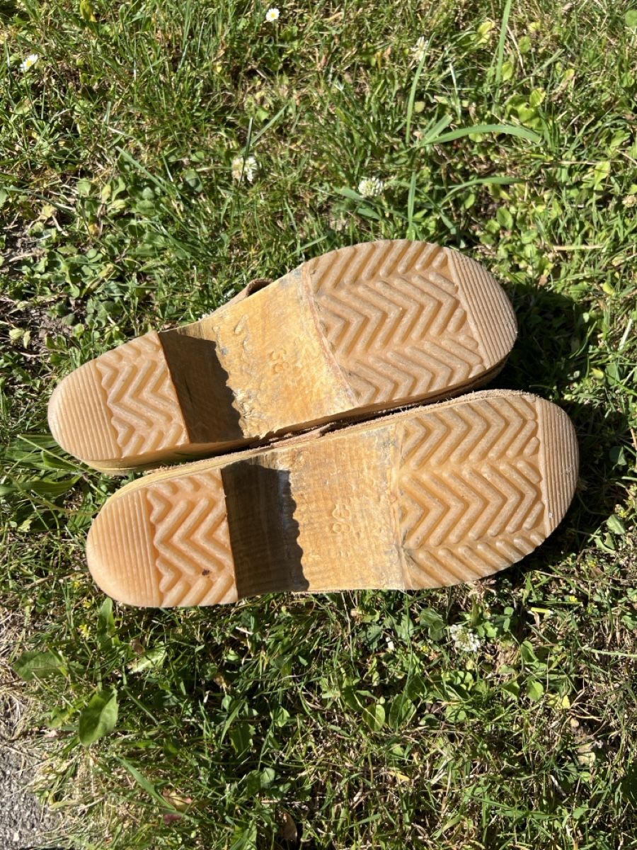 Scarpe da donna: Sanita Clogs Wildleder Grösse 38  – Usato da Wallisellen venduto da sarinavs 4