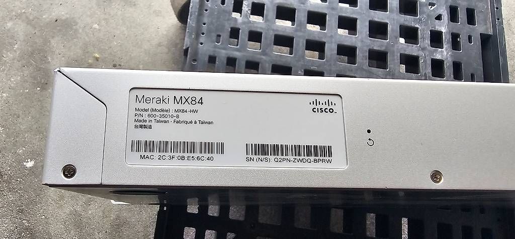 Cisco Modem & Router: Cisco Meraki MX84-HW Router/Sicherheitsgerät – Usato da Reinach BL venduto da danielv06 2