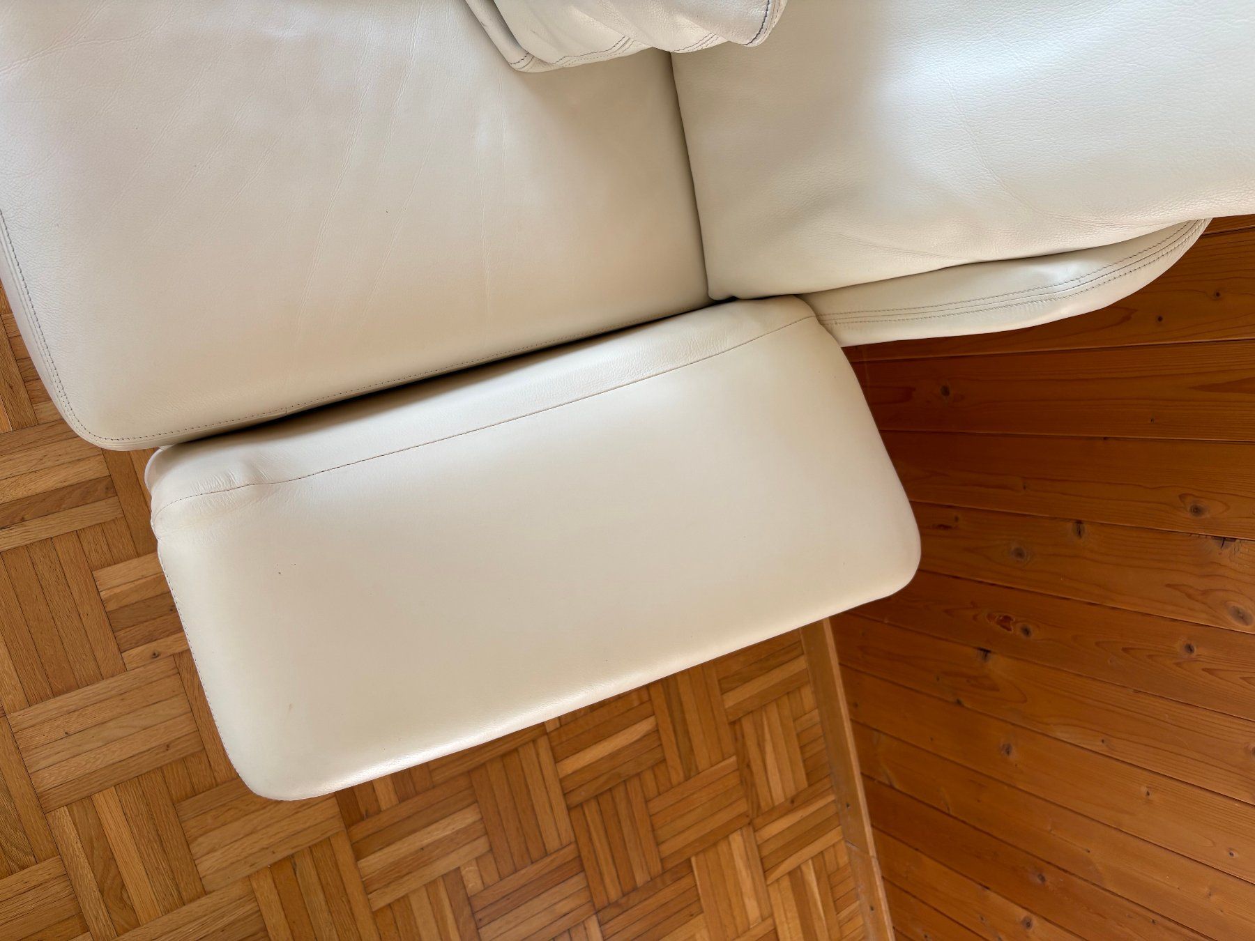 Pfister Sofas: Ledersofa – D'occasion à Schachen LU par 13_Snoopy 1
