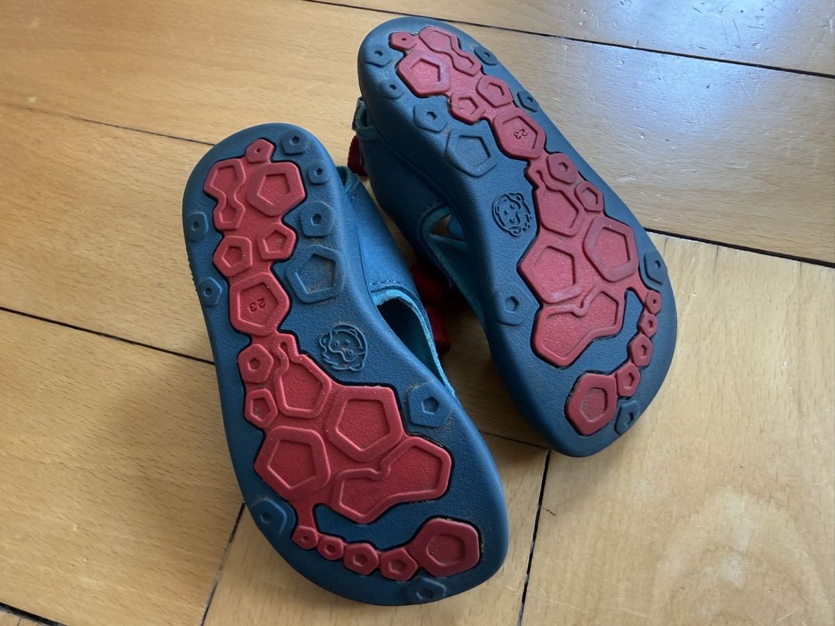 Affenzahn Scarpe per ragazzi: Affenzahn Sandalen Gr. 23 blau – Usato da Basel venduto da badewannenpiratin 2