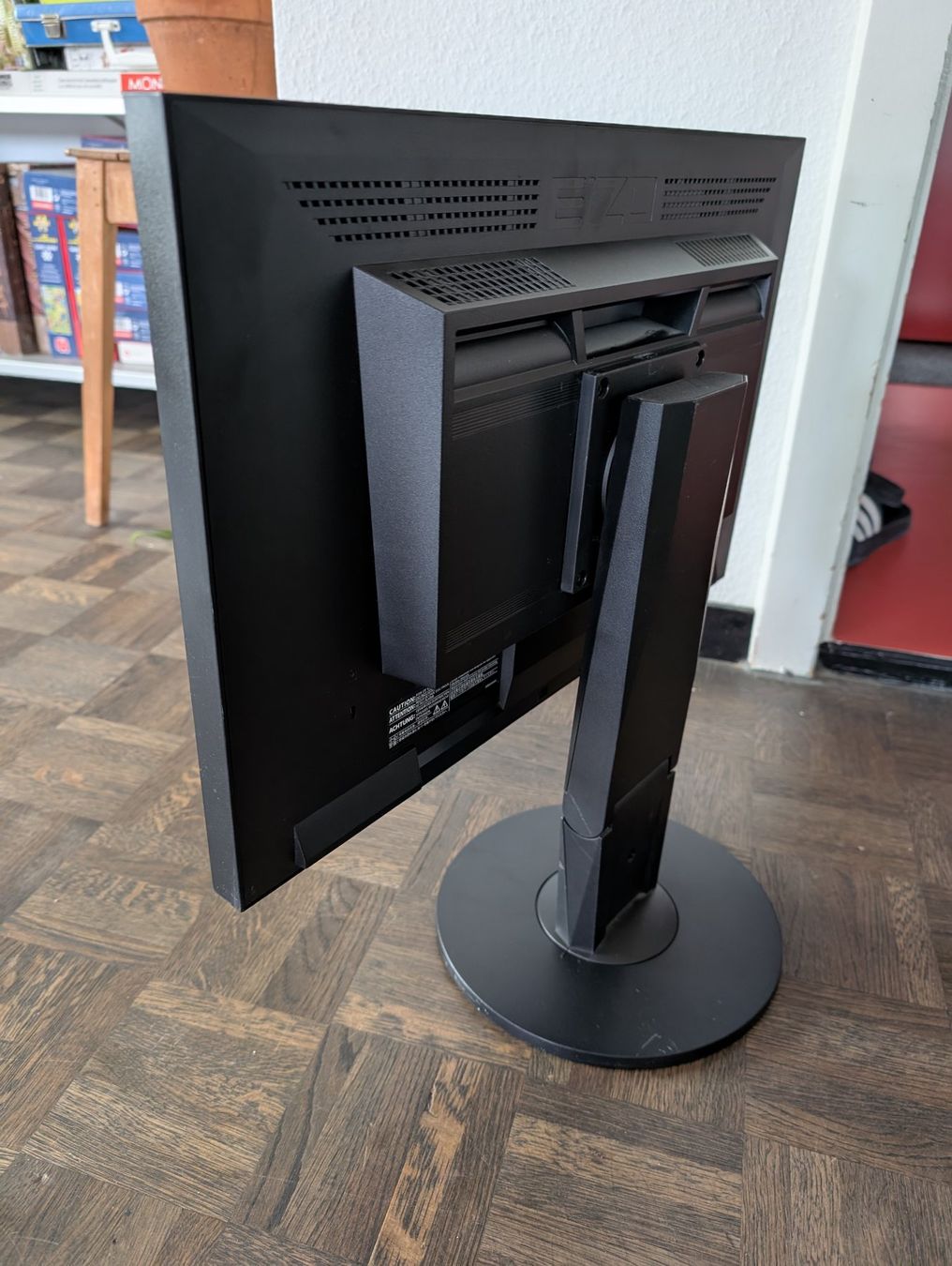 Eizo Ecrans: Eizo FlexScan EV2216W - 22" LCD Bildschirm – D'occasion à Winterthur par fae 1