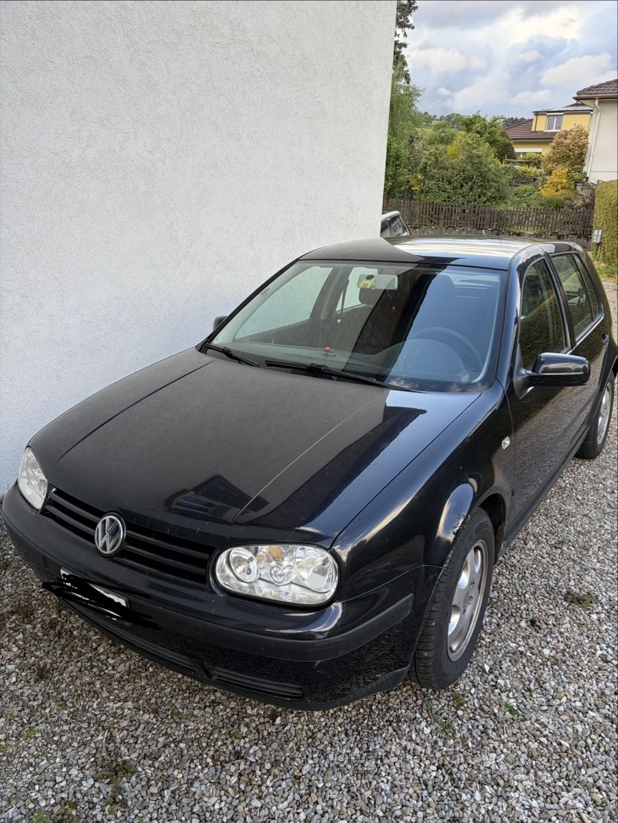 VW Automobili: VW Golf 4 – Usato da Riaz venduto da gre_g9bz