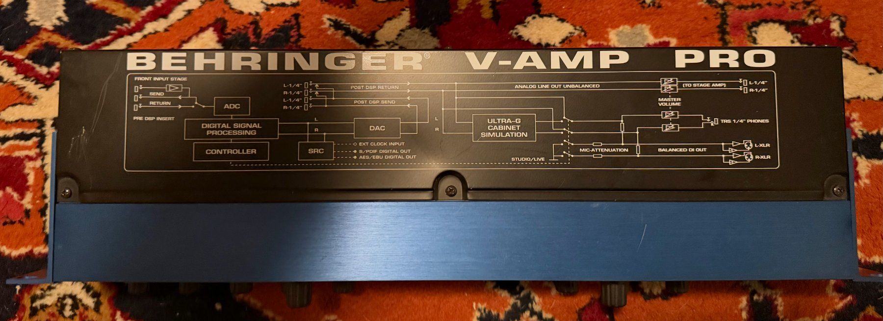 Behringer Amplificatori: Amplificatore Behringer Ultratone K900FX + V-AMP PRO – Nuovo (secondo la descrizione) da Mezzovico venduto da melissa_boverio 3