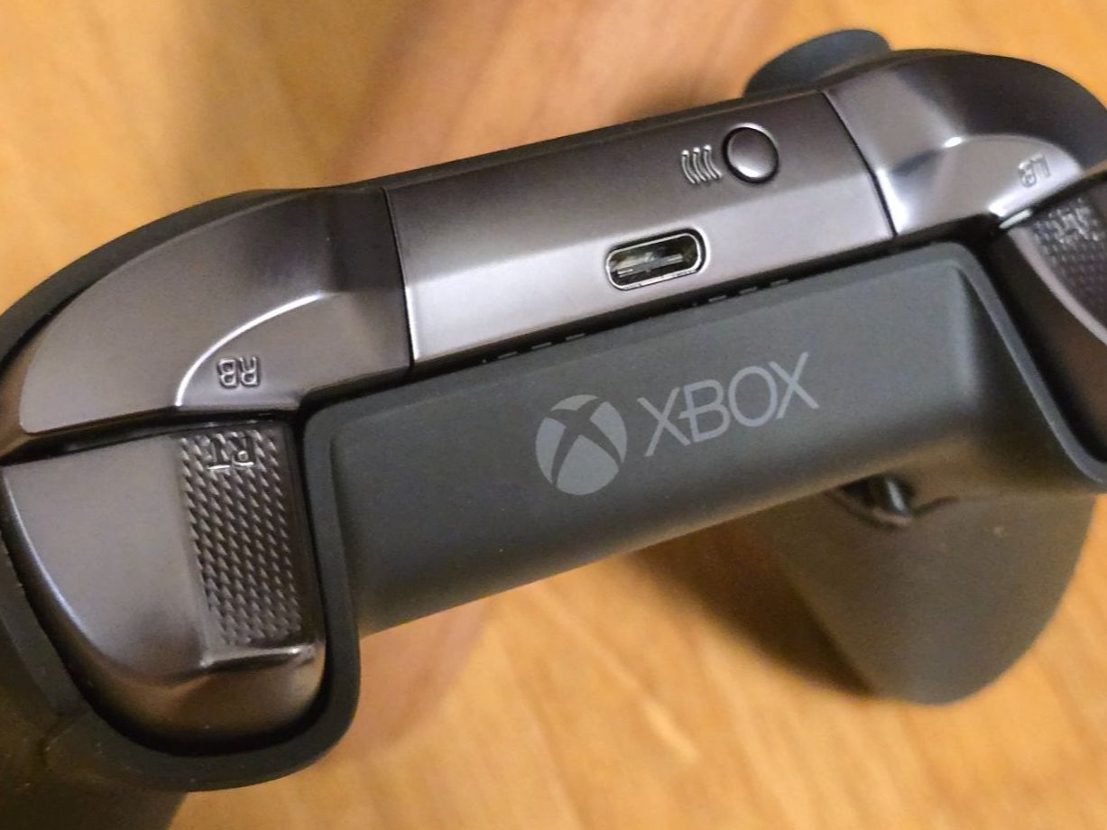 Microsoft Controller: Xbox Elite Series 2 – Usato da Basel venduto da Zait 1