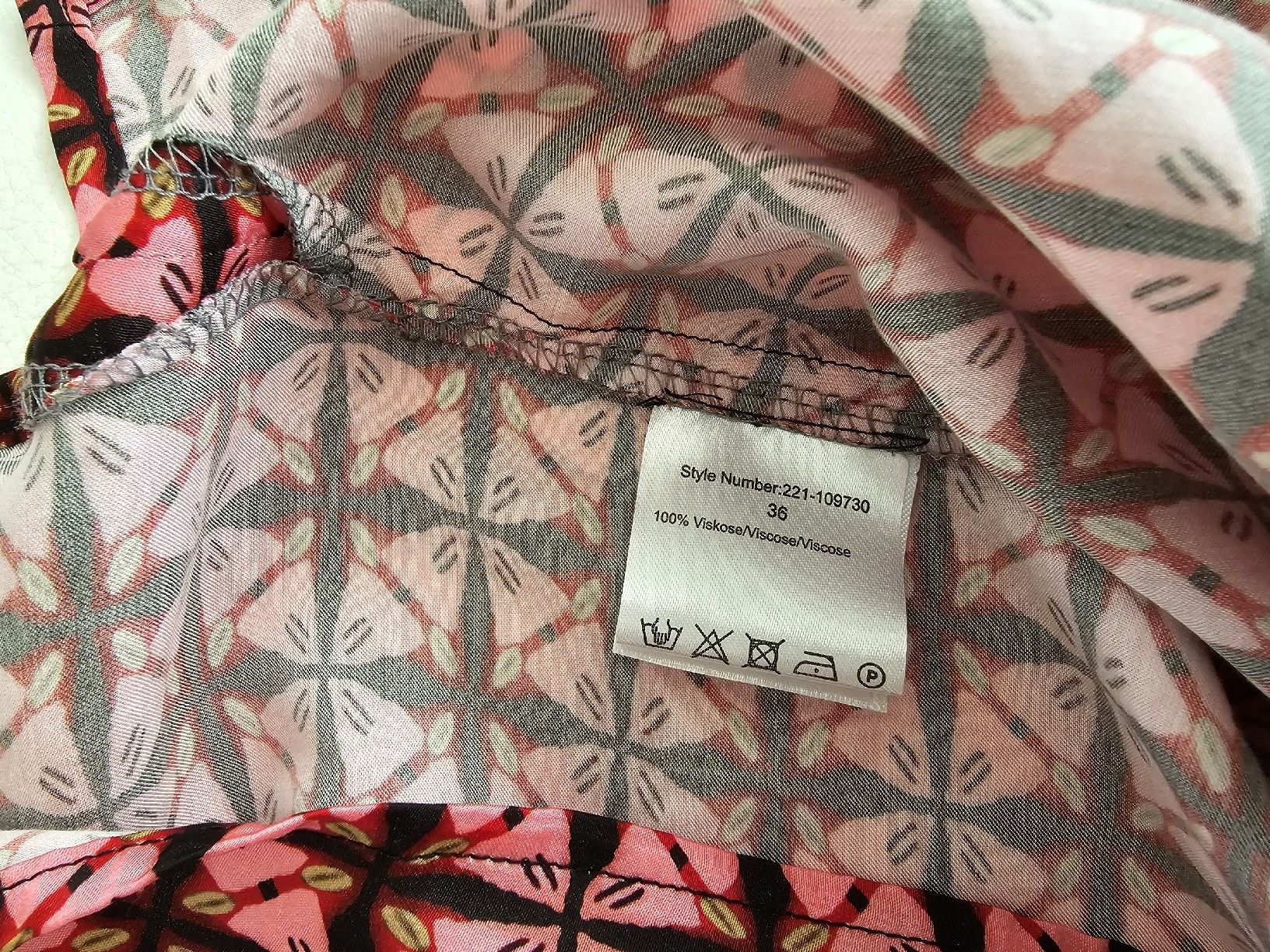 Princess goes hollywood Camicette: Princess go Hollywood Bluse / Shirt – Usato da Laufenburg venduto da may_r2st 4