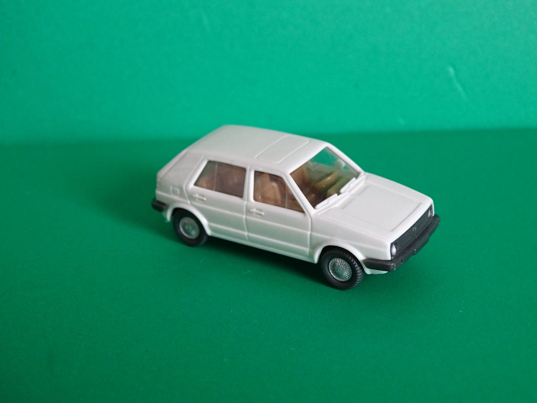 Wiking Modellini d'auto: VW Golf von Wiking 1/87 – Usato da Bretzwil venduto da Meex 1