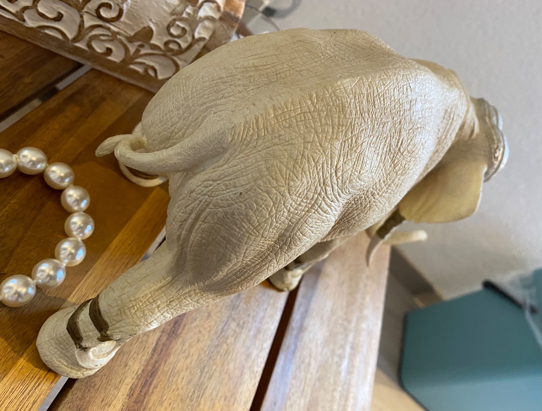 Statuette: Elefant Elephant Weiss – Usato da Dottikon venduto da 6571 2