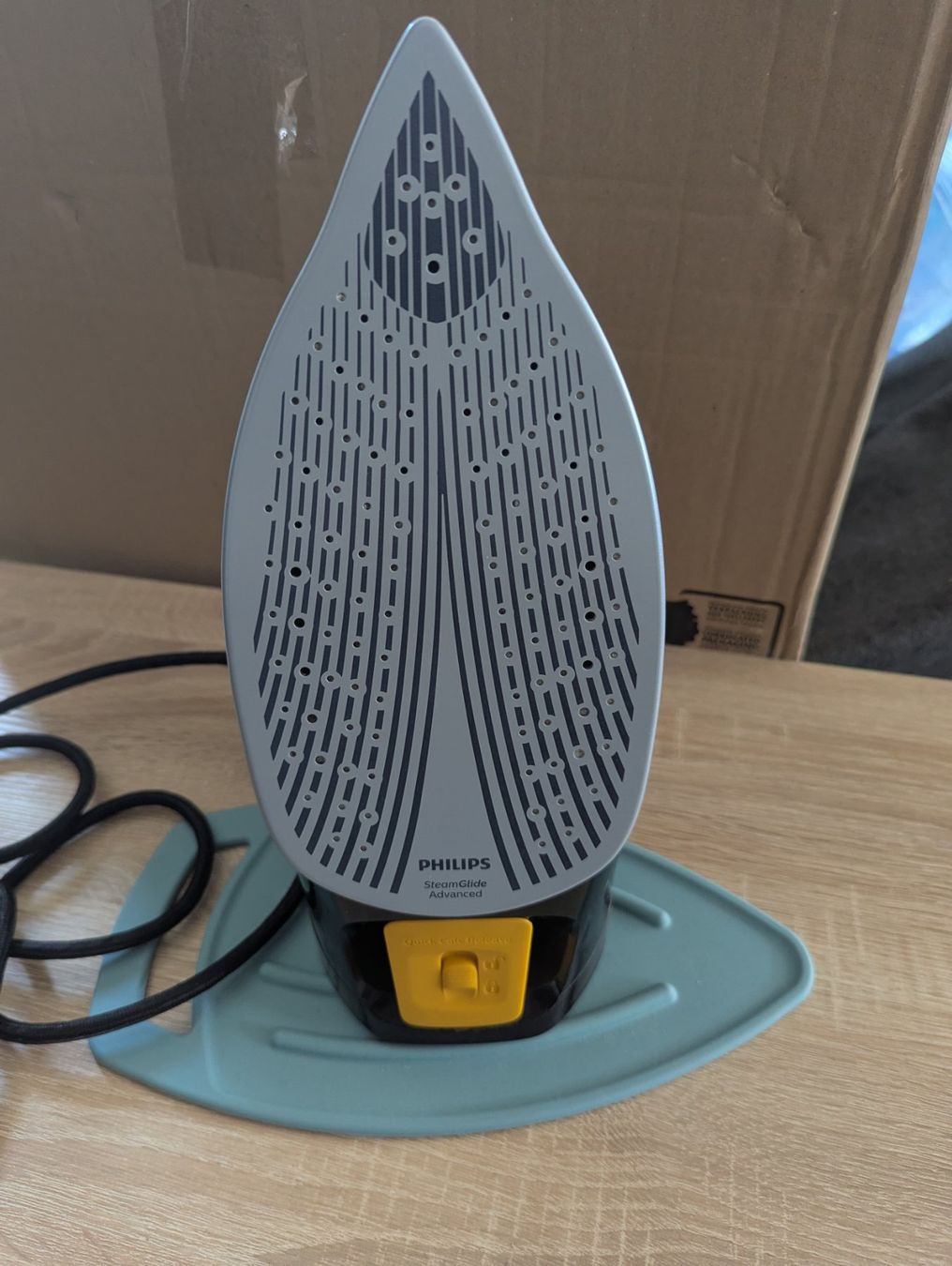 Philips Ferri da stiro: Dampfbügeleisen Philips Azur SteamGlide Advanced – Usato da Othmarsingen venduto da Pascal.Ha 2