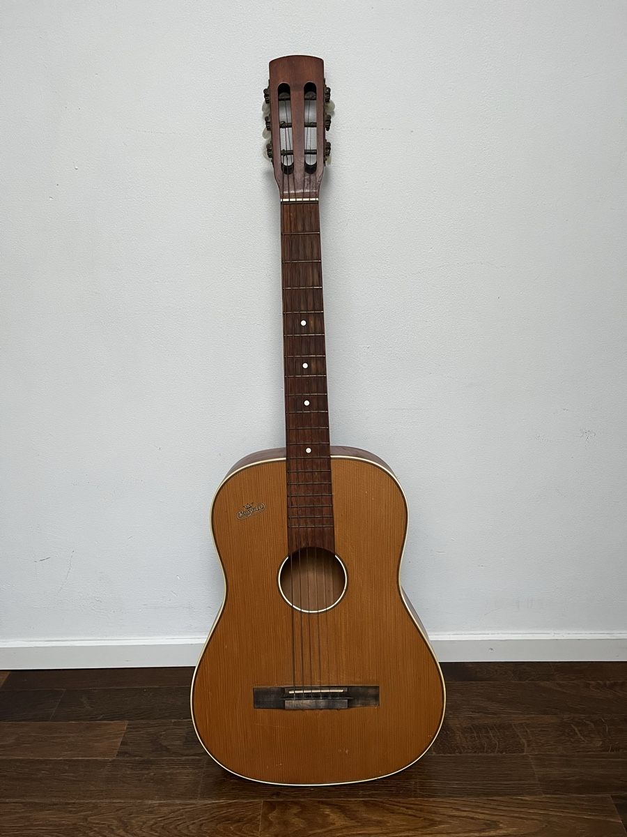 Musikinstrumente: Royal Gitarre – Gebraucht aus Dietikon von RR1961