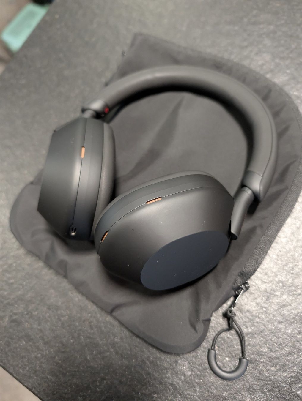 Sony Kopfhörer: Sony WH-1000XM5SA – Neu (gemäss Beschreibung) aus Magden von MMandir 1