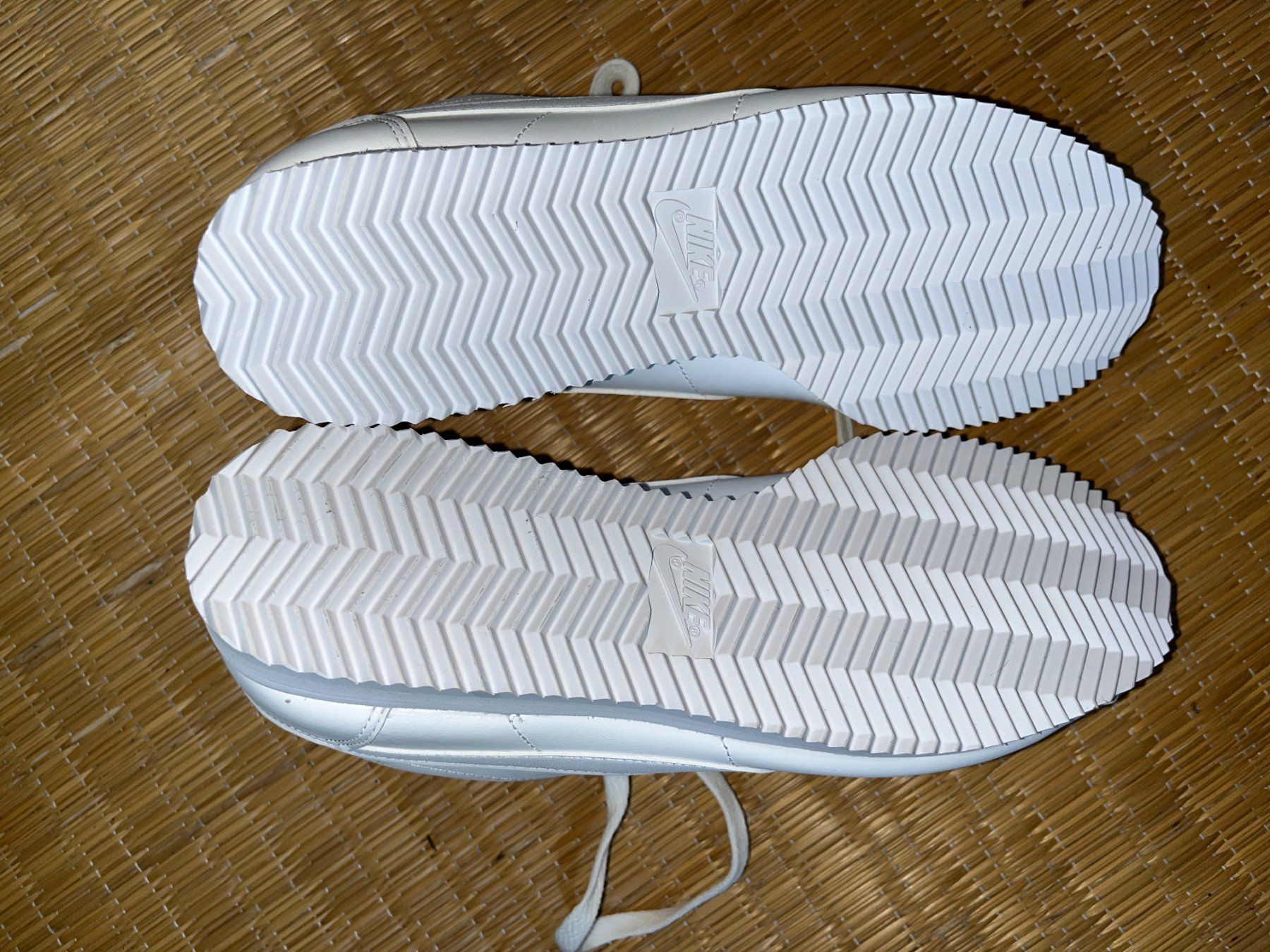 Nike Scarpe da uomo: Nike Cortez (All white) – Nuovo (secondo la descrizione) da Zürich venduto da sodapop73 3