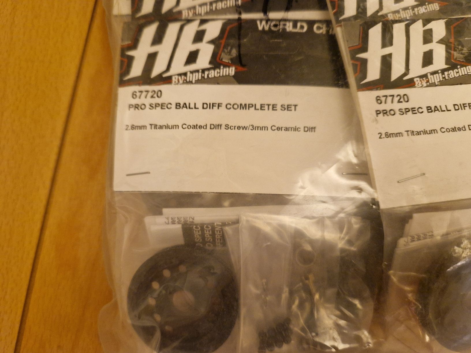 HPI Modellismo RC: HB RACING PRO SPEC BALL DIFF COMPLETE SET - HB67720 – Nuovo e nell'imballaggio originale da Thun venduto da Sde 1