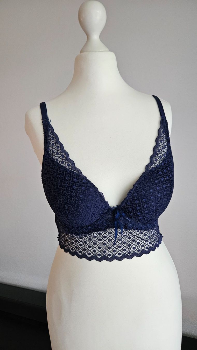 Altra biancheria intima: BH – Usato da Bülach venduto da Recherchieren 5