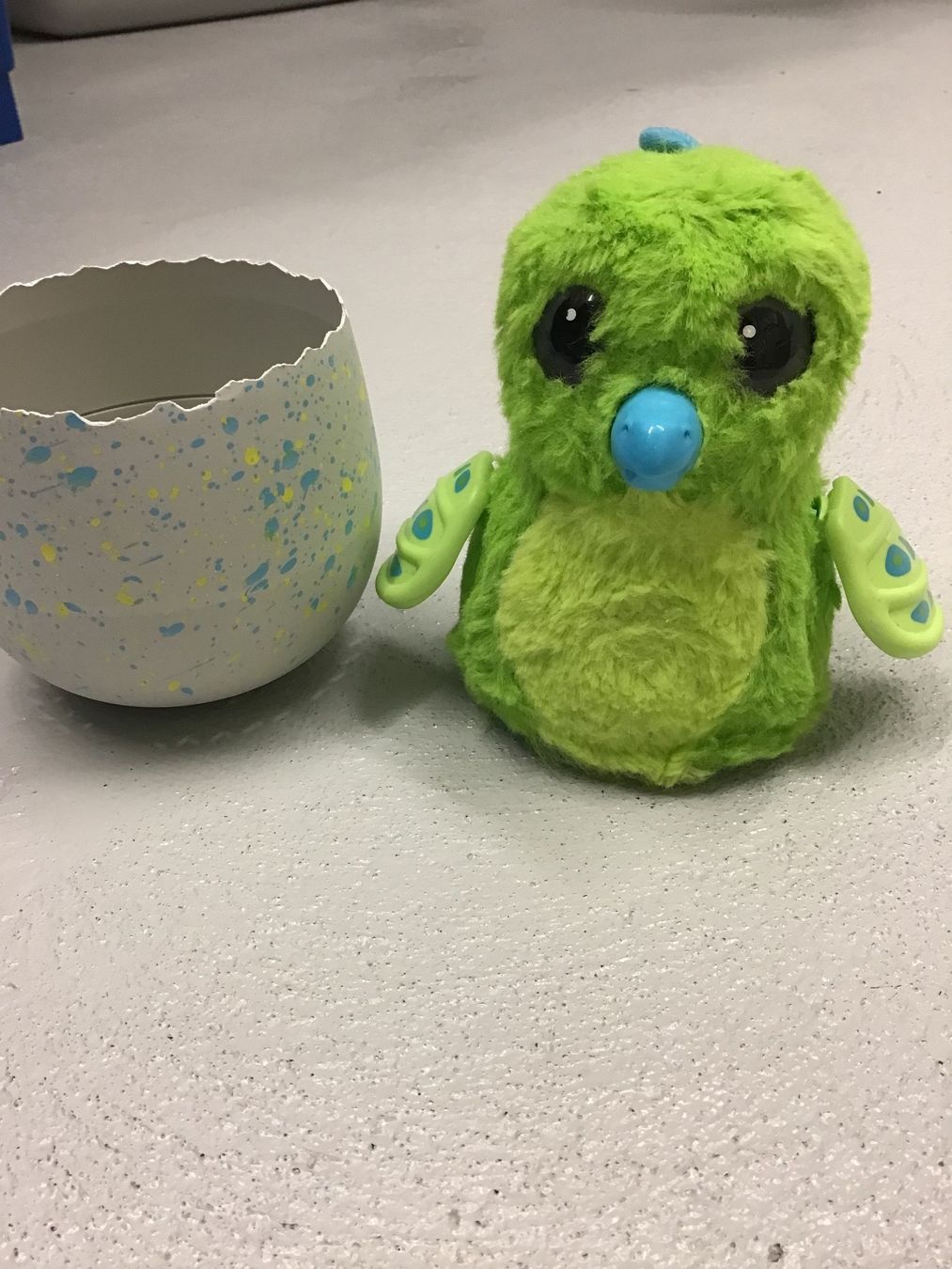 Hatchimals Spielzeuge: Hatchimal grün – Gebraucht aus Waltenschwil von MeKo8