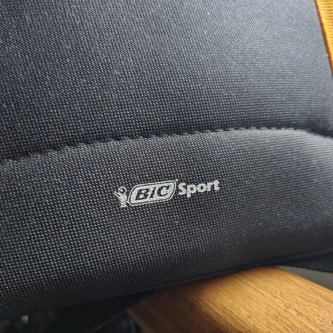 Bic Barche: BIC Kayaks Padded Seat - Excellent Condition – Usato da Dietikon venduto da aberdeen30 4
